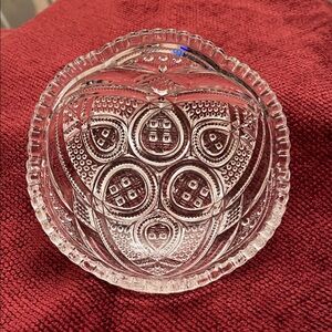 Elegant Clear Glass Bowl, Heisy Fancy Loop Pattern EAPG
